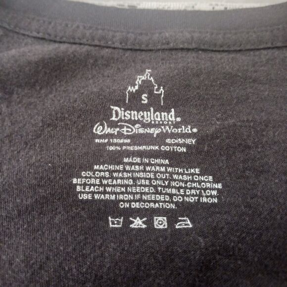 The Twilight Zone Tower Of Terror Fitted V-Neck Cotton T-Shirt - Picture 6 of 12